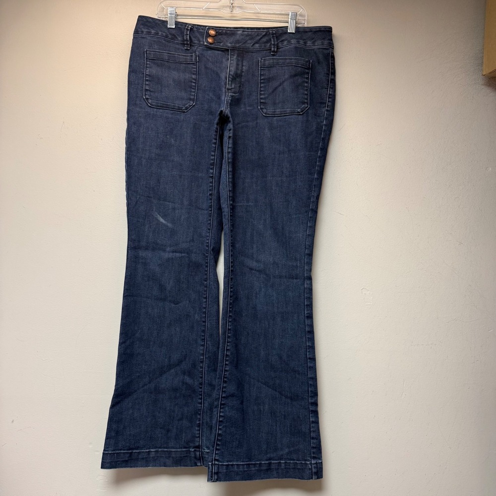 Coldwater Creek Flare Jeans Womens 16 Blue Excellent Dark Wash Patch Pocket
